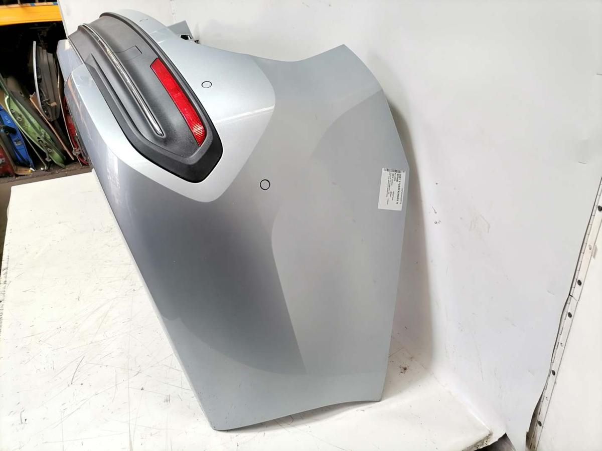 VW Passat B9 original Stoßstange Stossfänger hinten LM7P Oyster Silver Kombi Variant Bj.2024